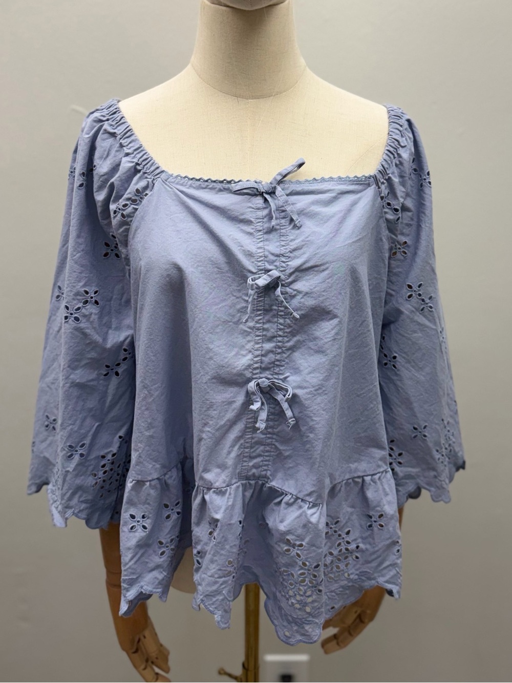 Calligraphie Blue Off Shoulder Eyelet Peasant Blouse XL NWT 100% Cotton